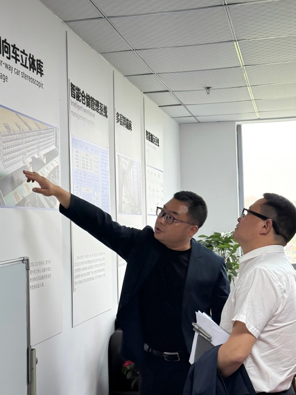 政企联动赋能智造升级 成都芯谷调研组赴见田科技同谋智能设备创新发展